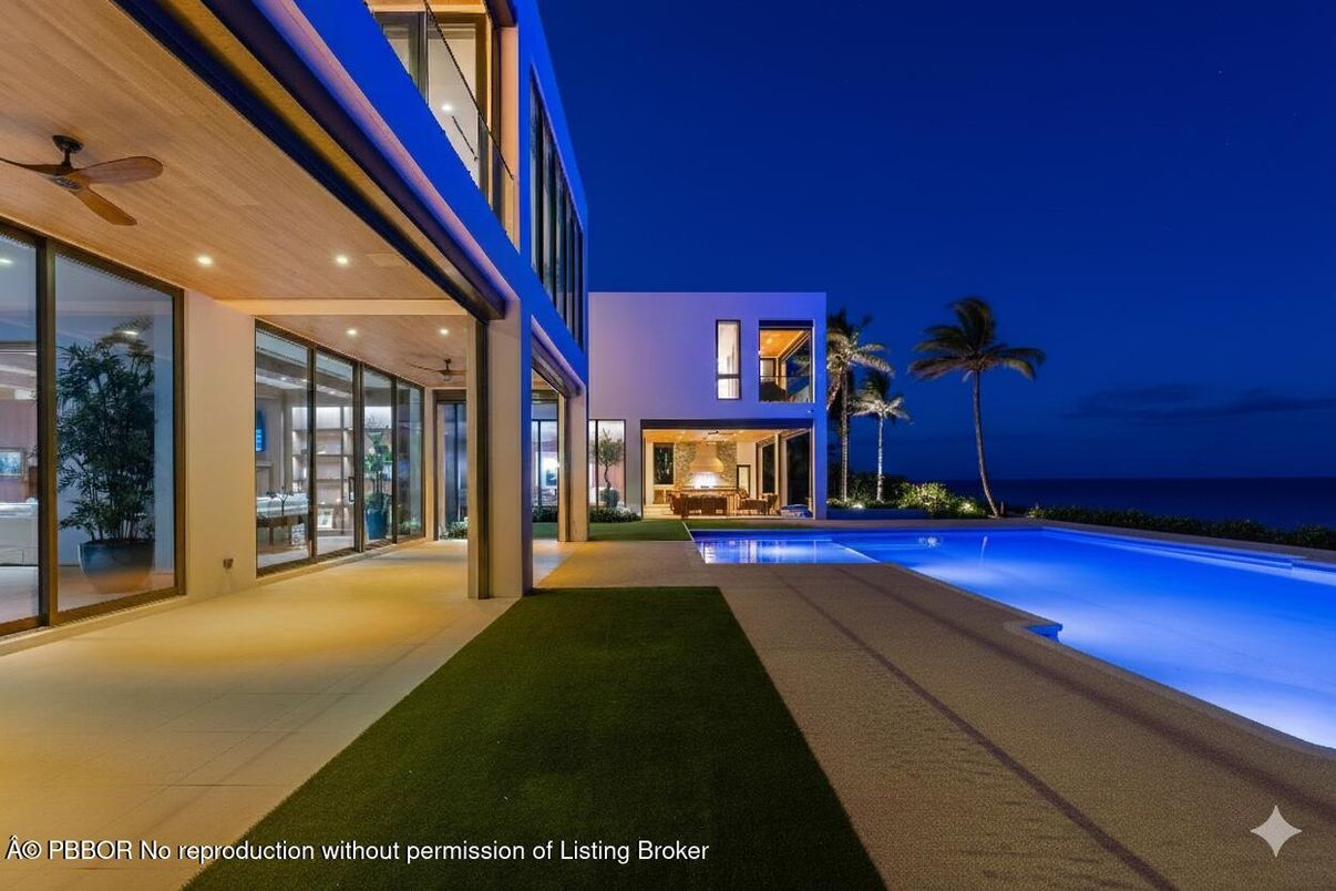 Backyard, Exterior, Pool, Water