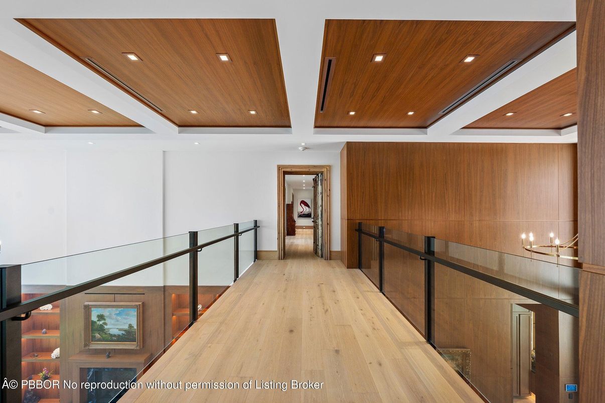 Interior, Recessed Lighting, Wooden Ceilings, Wood Texture Flooring