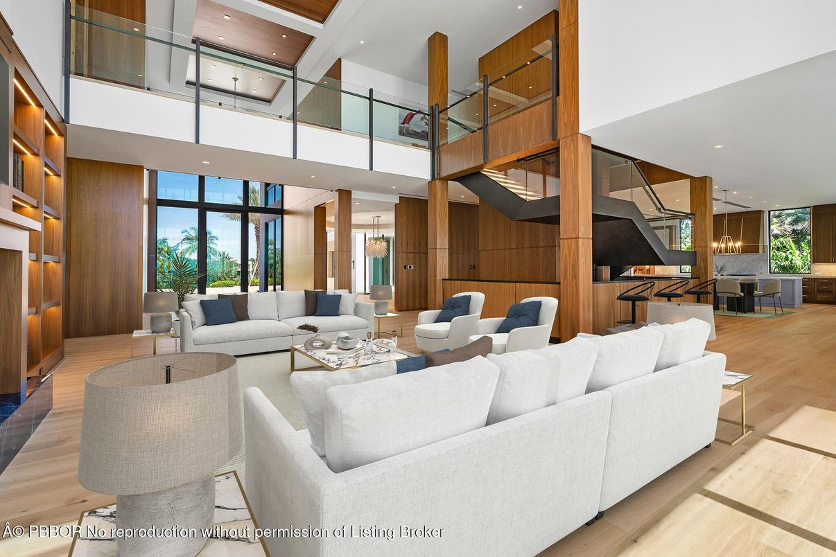 Dining room, Interior, Living room, Pendant Lights, Recessed Lighting, Wooden Ceilings, Wood Texture Flooring, Wooden Walls