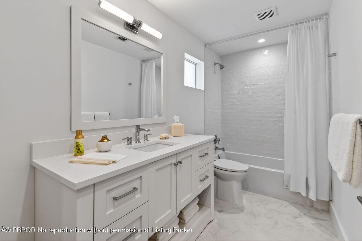 Bathroom, Dual Sink Vanities, Interior, Marble, Recessed Lighting