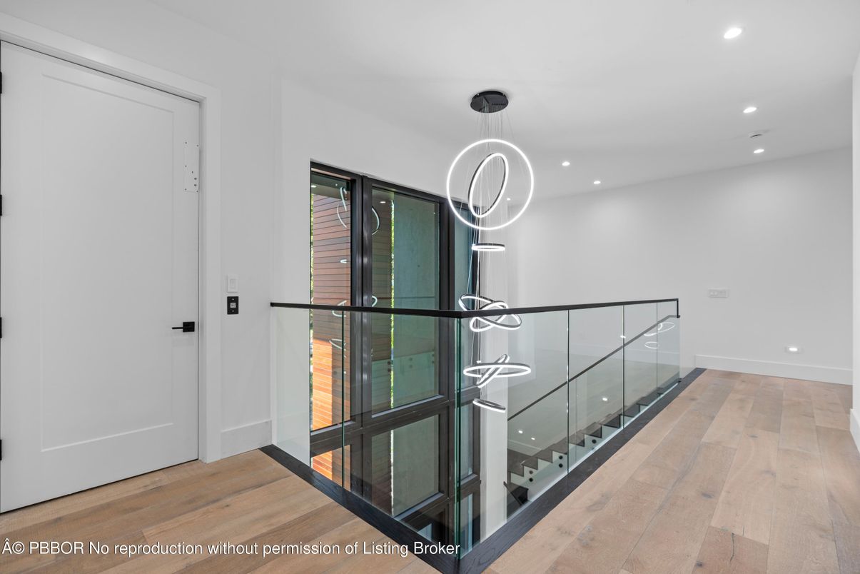 Interior, Pendant Lights, Recessed Lighting, Wood Texture Flooring