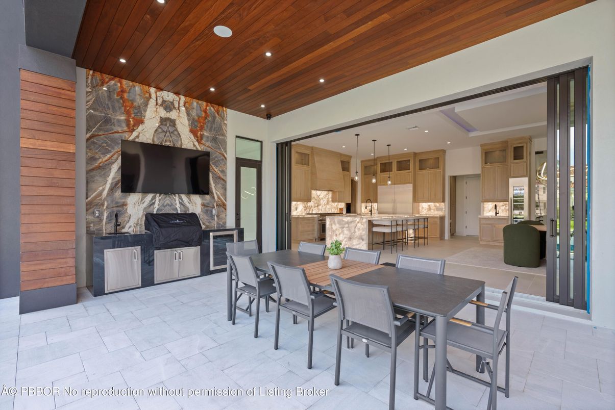 Dining room, Interior, Kitchen, Pendant Lights, Recessed Lighting, Stone Walls, Wooden Ceilings