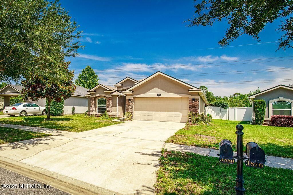 Attached, Backyard, Exterior, Facade, Ranch