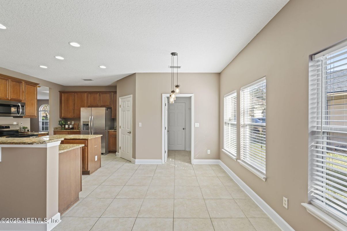 Interior, Kitchen, Pendant Lights, Recessed Lighting, Stainless Steel Appliances