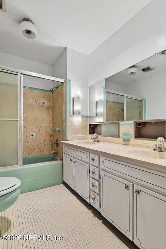Bathroom, Dual Sink Vanities, Glass Shower, Interior