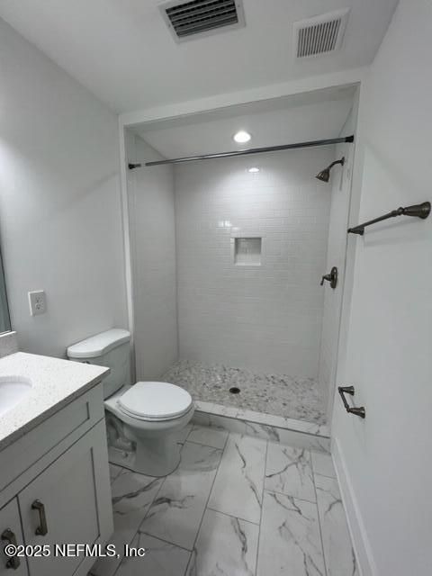 Bathroom, Interior, Marble, Recessed Lighting