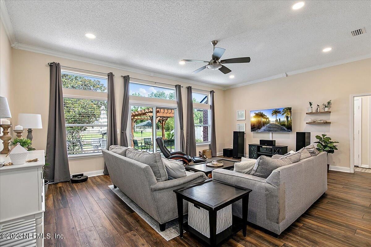 Interior, Living room, Recessed Lighting, Wood Texture Flooring