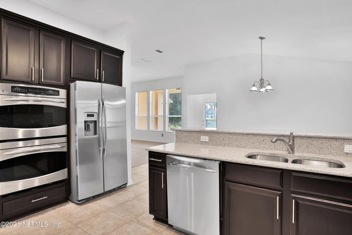 Interior, Kitchen, Pendant Lights, Recessed Lighting, Stainless Steel Appliances