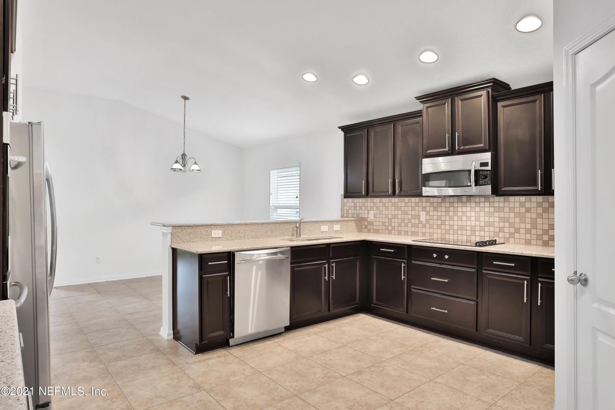 Interior, Kitchen, Pendant Lights, Recessed Lighting, Stainless Steel Appliances