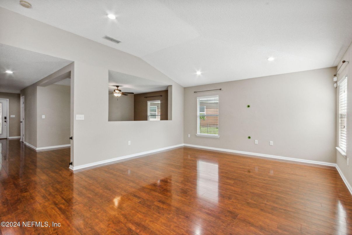 Empty room, Interior, Recessed Lighting, Wood Texture Flooring