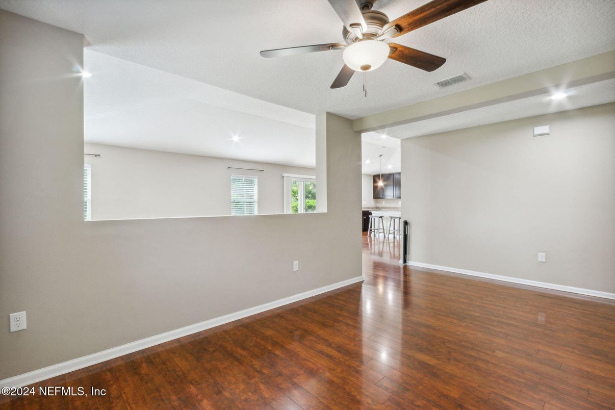 Empty room, Interior, Recessed Lighting, Wood Texture Flooring