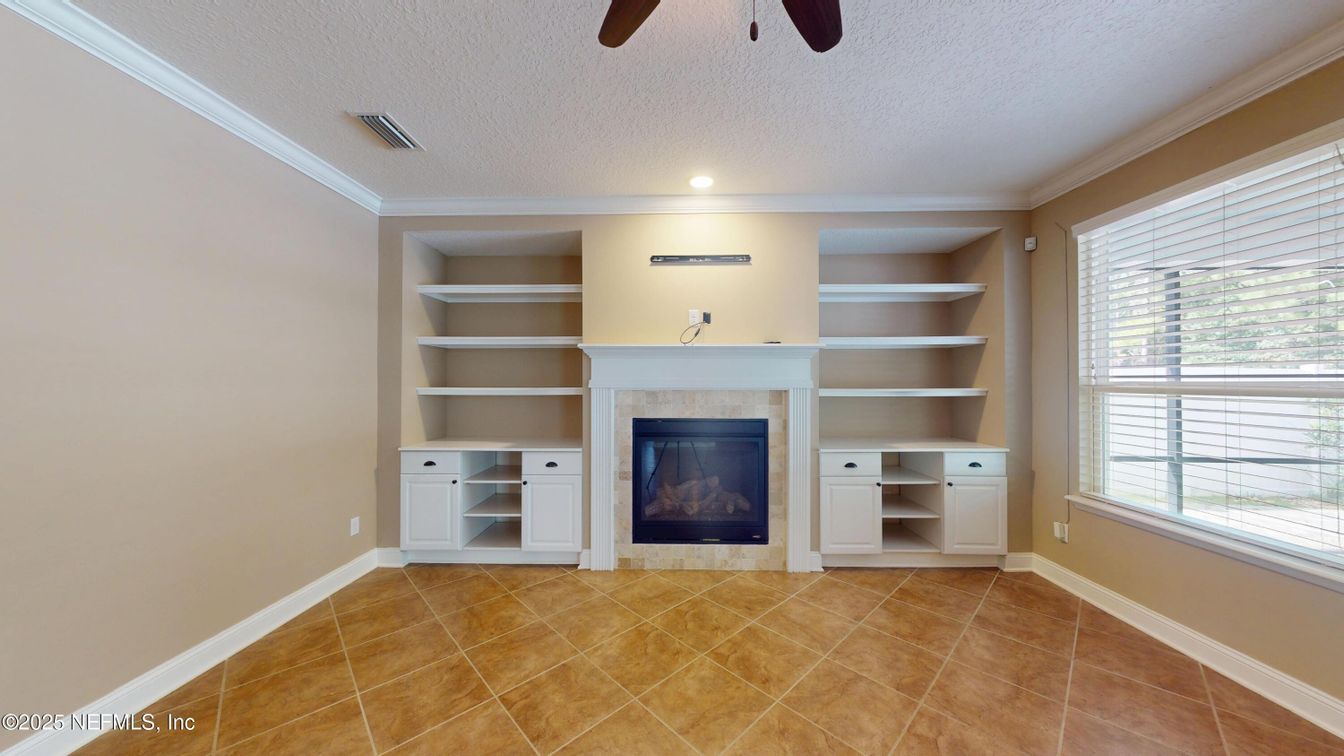 Empty room, Fireplace, Interior, Recessed Lighting