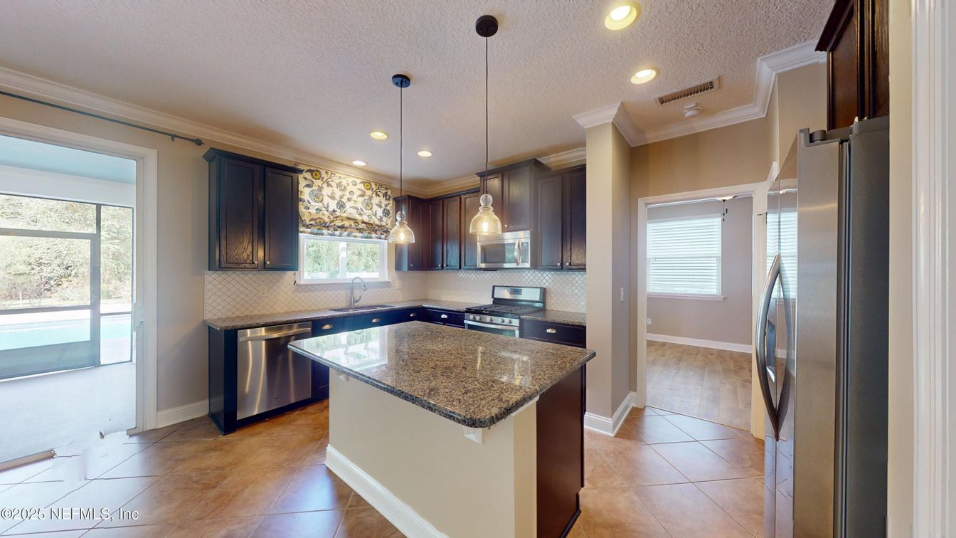 Interior, Kitchen, Pendant Lights, Recessed Lighting, Stainless Steel Appliances