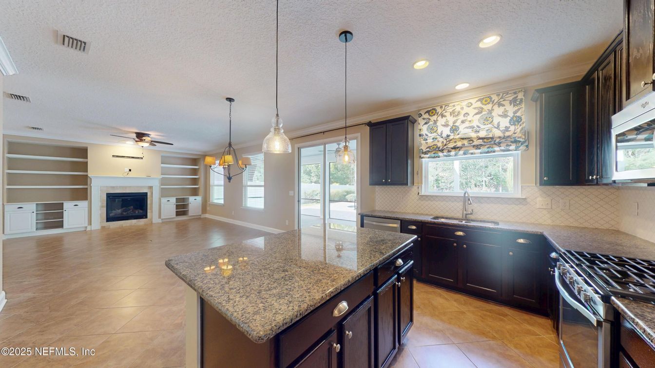 Fireplace, Interior, Kitchen, Pendant Lights, Recessed Lighting