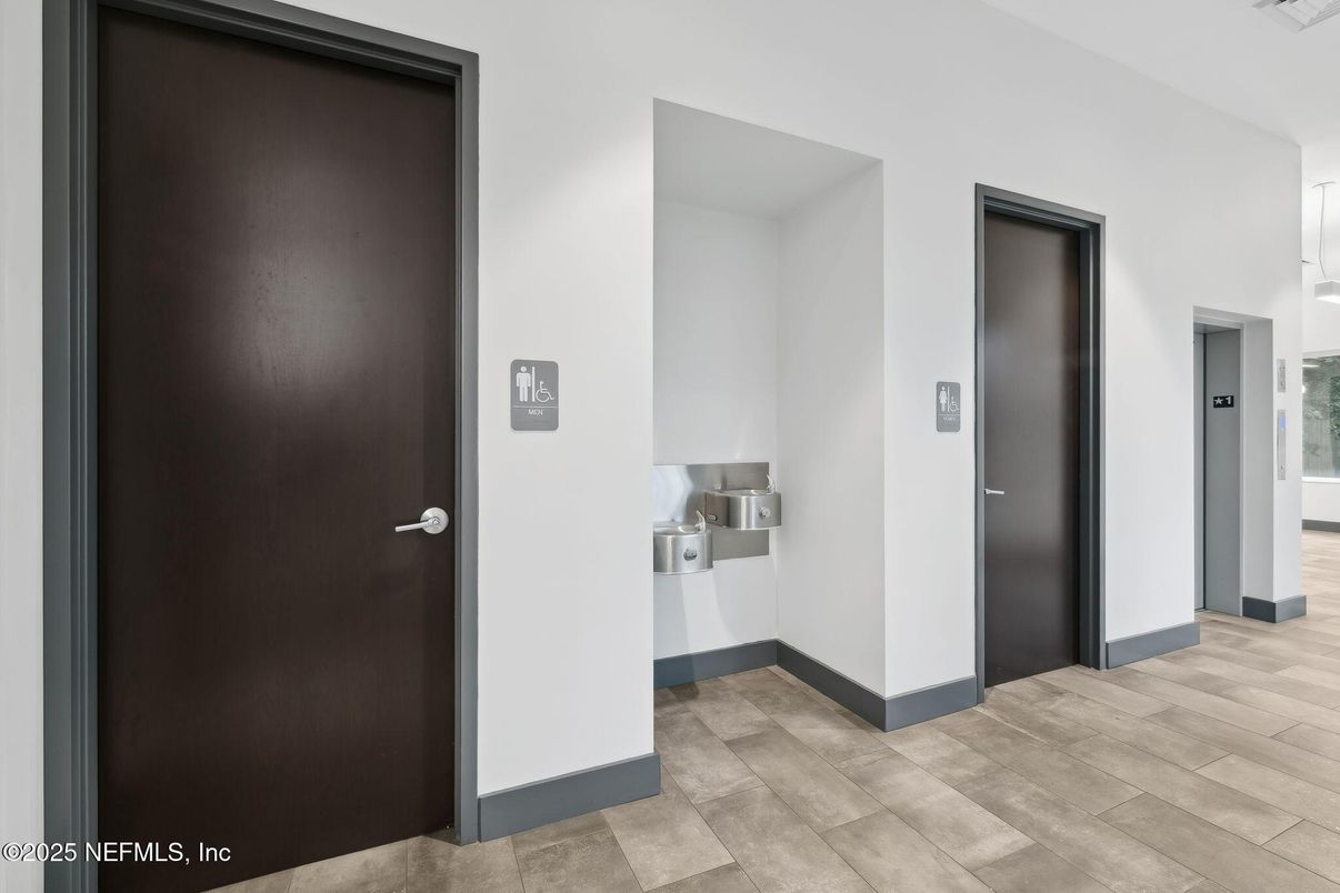 Elevator, Interior, Wood Texture Flooring