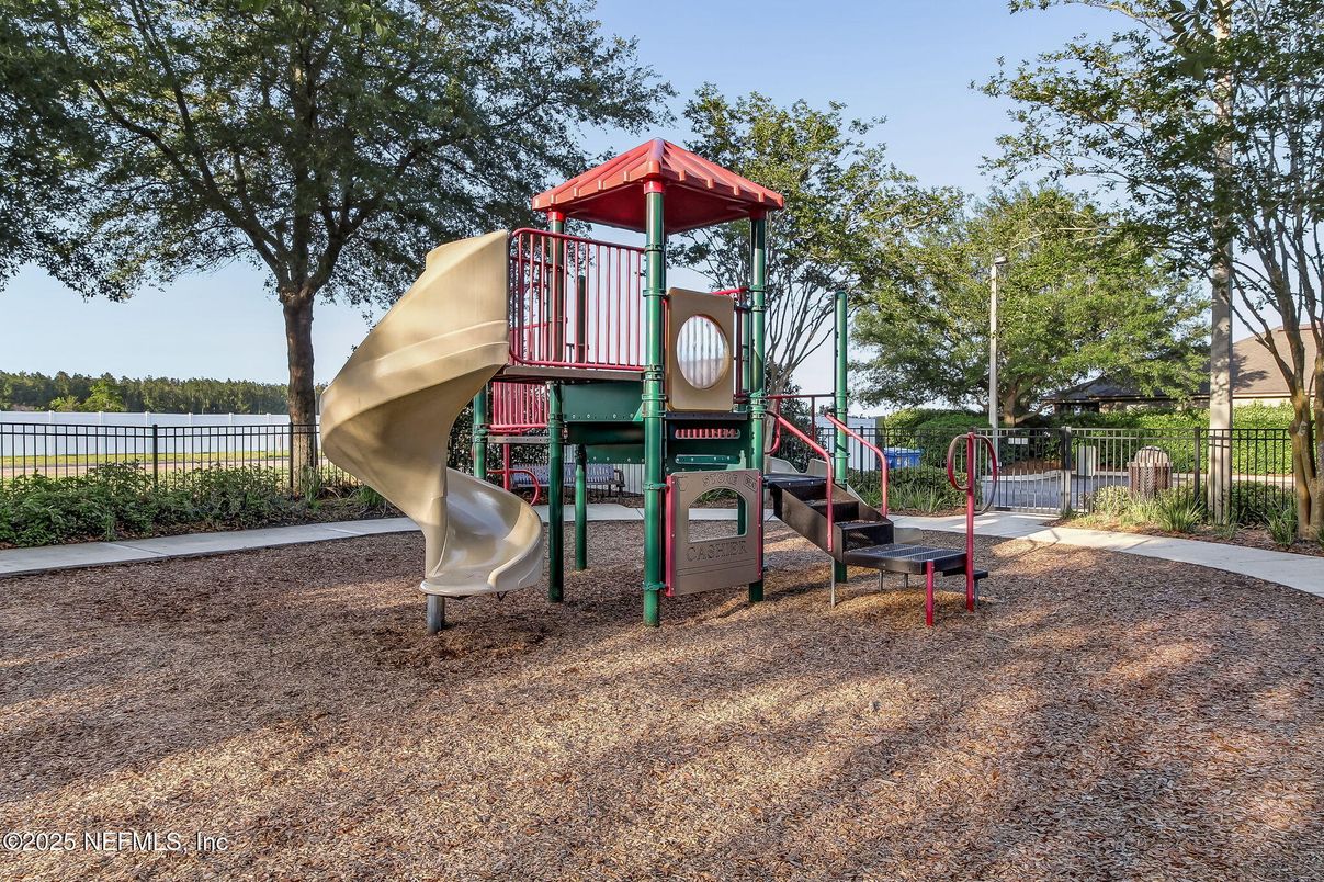 Backyard, Exterior, Playground