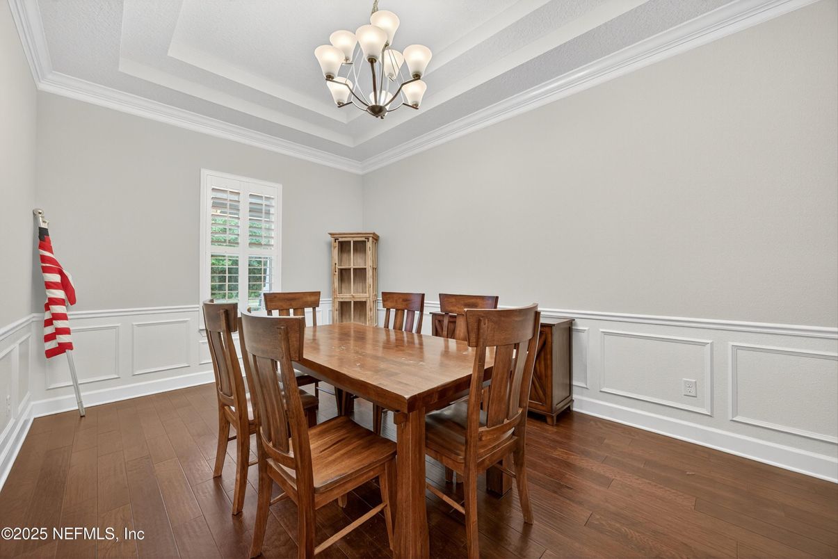 Chandelier, Dining room, Interior, Wood Texture Flooring