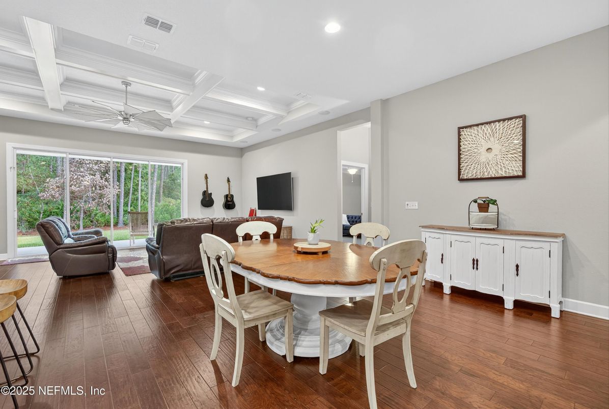 Dining room, Interior, Living room, Recessed Lighting, Wood Texture Flooring