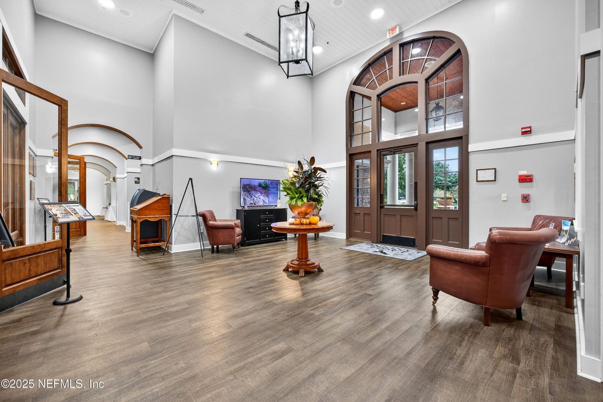 Interior, Pendant Lights, Recessed Lighting, Wood Texture Flooring