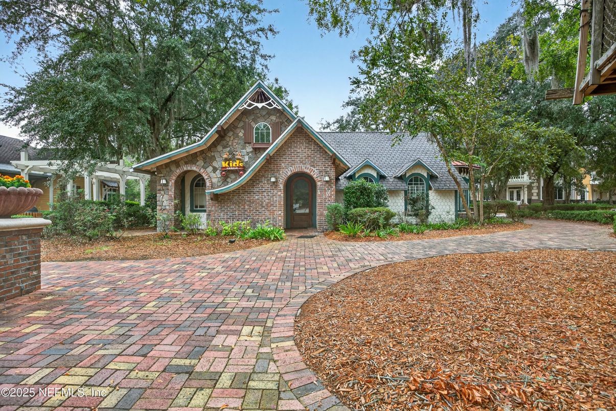 Backyard, Exterior, Facade, Brick Facade, Tudor Revival