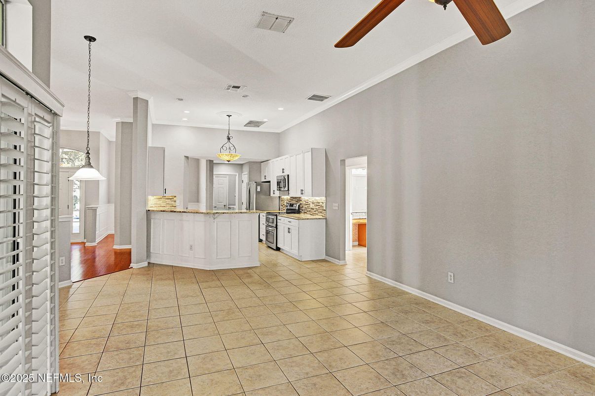 Interior, Kitchen, Pendant Lights, Recessed Lighting, Stainless Steel Appliances