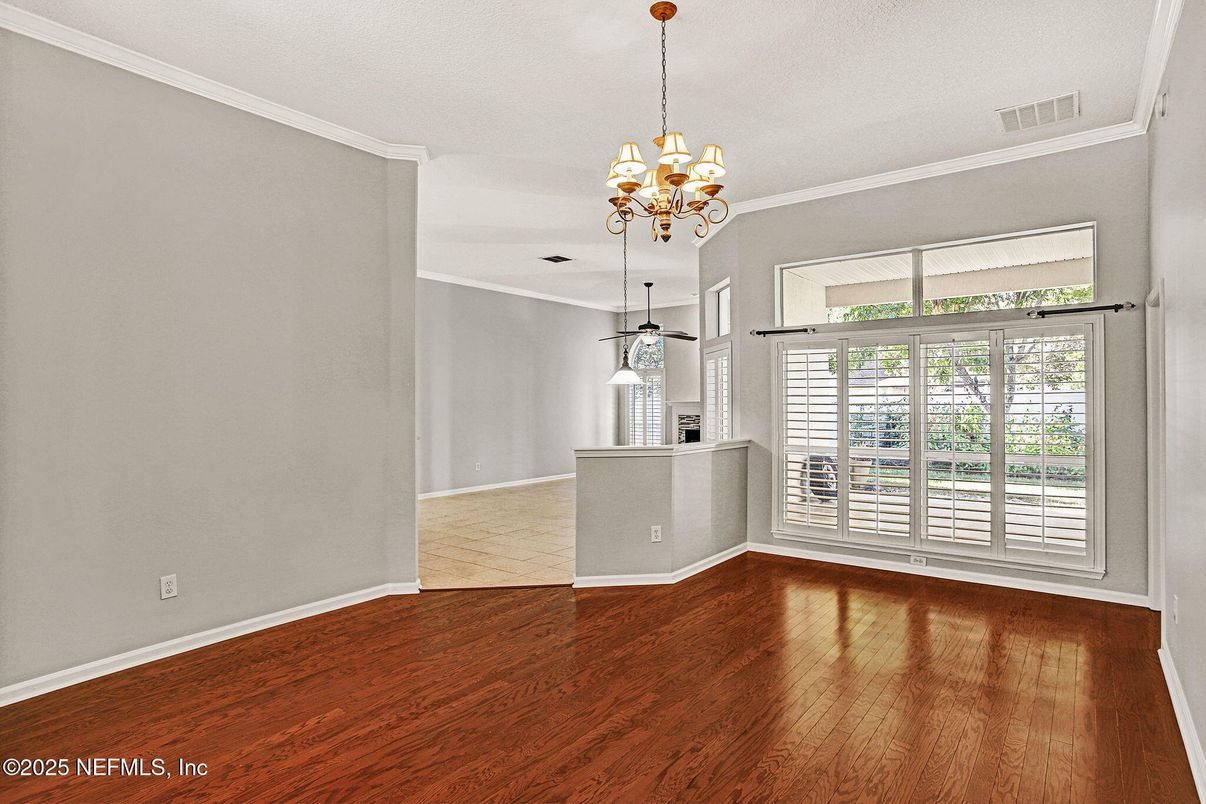 Chandelier, Empty room, Interior, Pendant Lights, Wood Texture Flooring