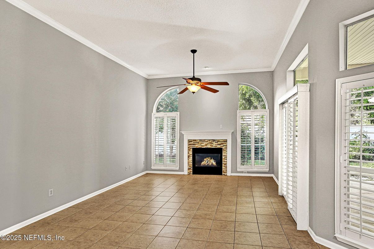 Empty room, Fireplace, Interior