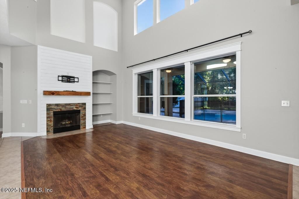 Empty room, Fireplace, Interior, Wood Texture Flooring