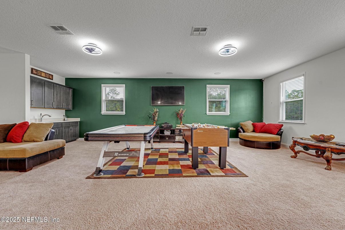 Billiard Table, Game Room, Interior