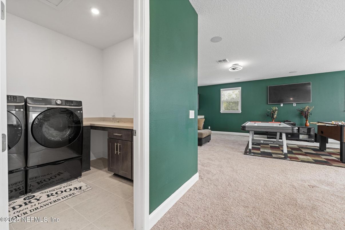 Interior, Recessed Lighting, Washer