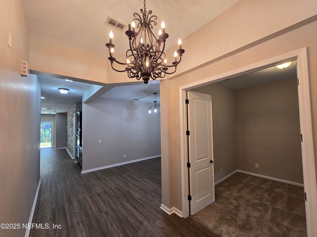 Chandelier, Empty room, Interior, Wood Texture Flooring