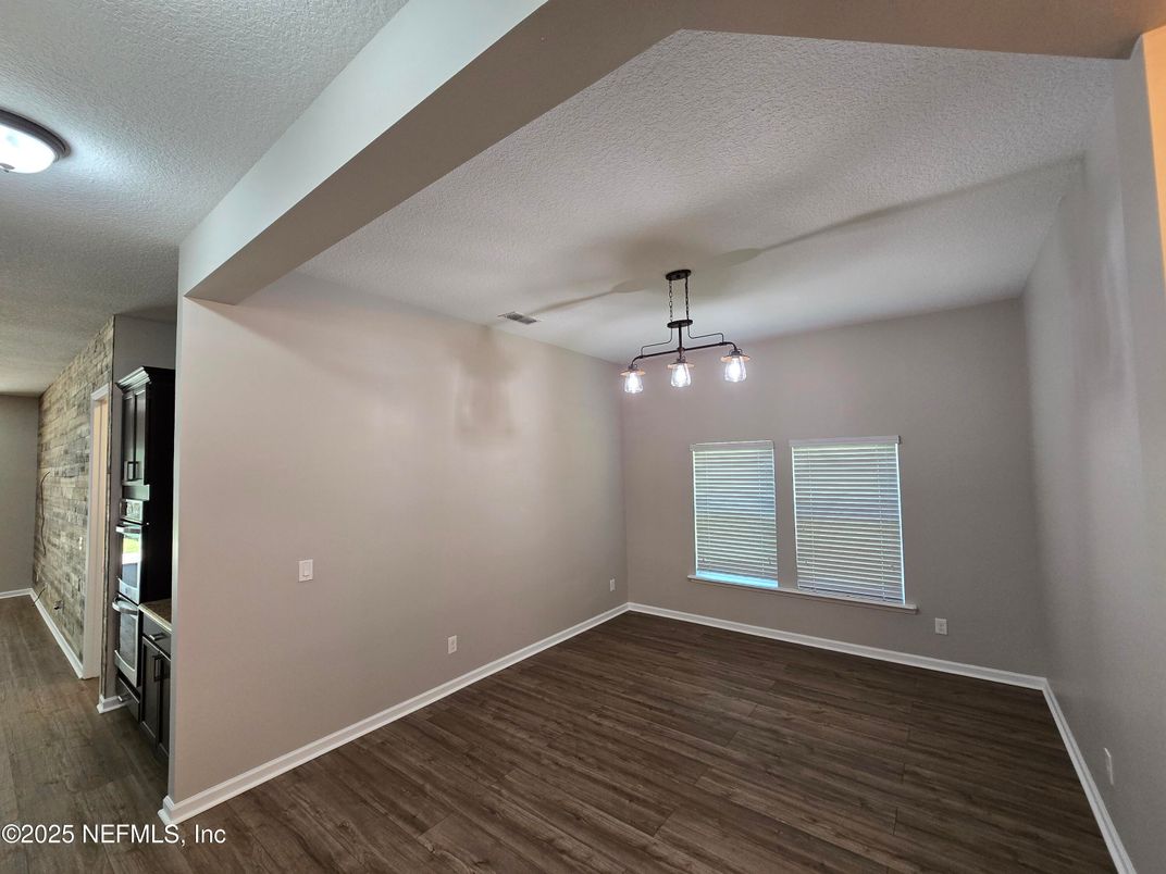 Empty room, Interior, Pendant Lights, Wood Texture Flooring