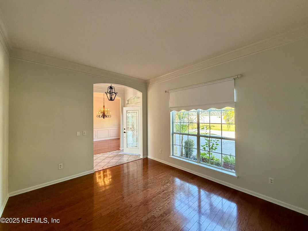 Chandelier, Empty room, Interior, Pendant Lights, Wood Texture Flooring