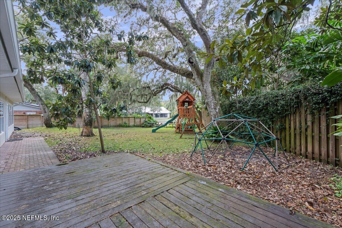 Backyard, Exterior, Playground