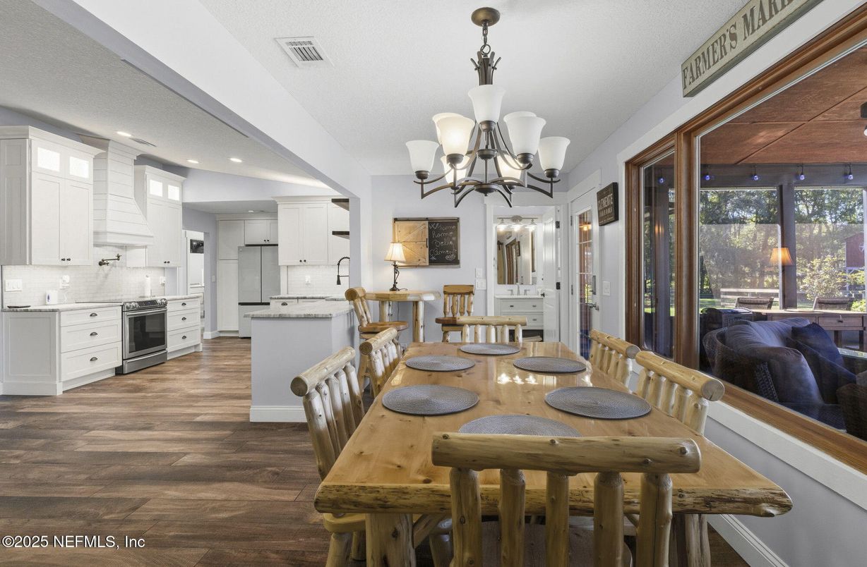Chandelier, Dining room, Interior, Kitchen, Recessed Lighting, Wood Texture Flooring