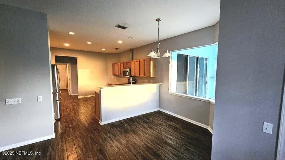 Interior, Kitchen, Pendant Lights, Recessed Lighting, Wood Texture Flooring