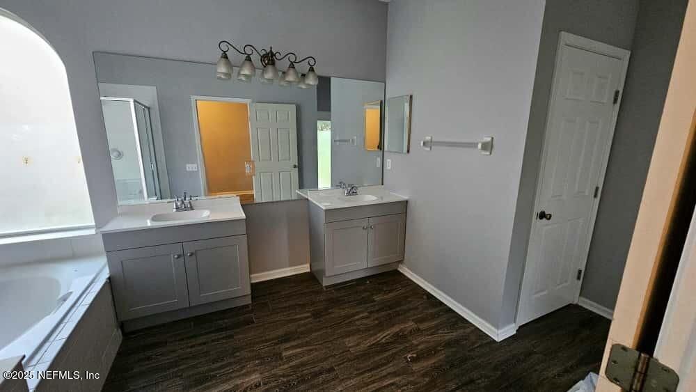 Bathroom, Dual Sink Vanities, Interior, Wood Texture Flooring
