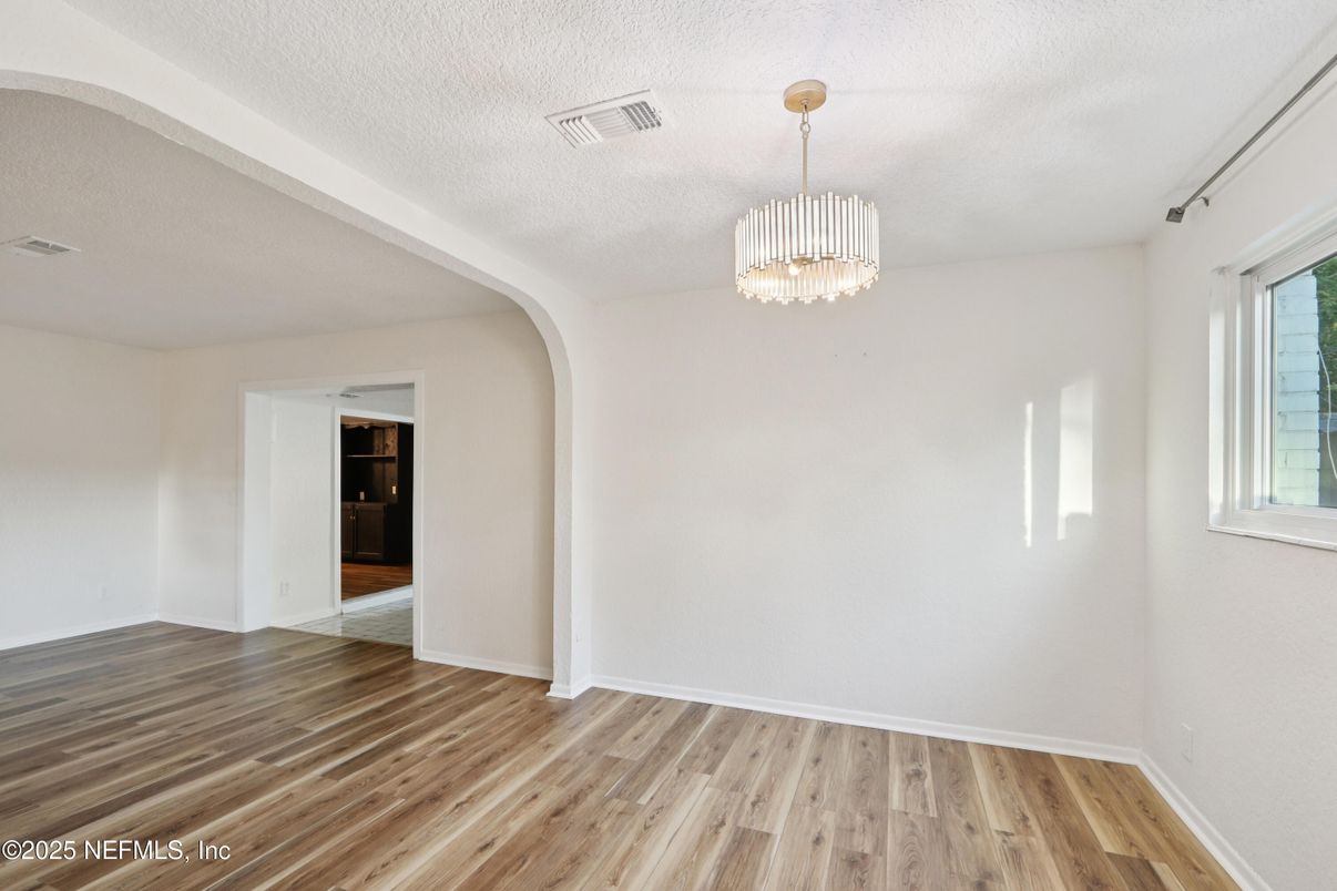 Chandelier, Empty room, Interior, Pendant Lights, Wood Texture Flooring