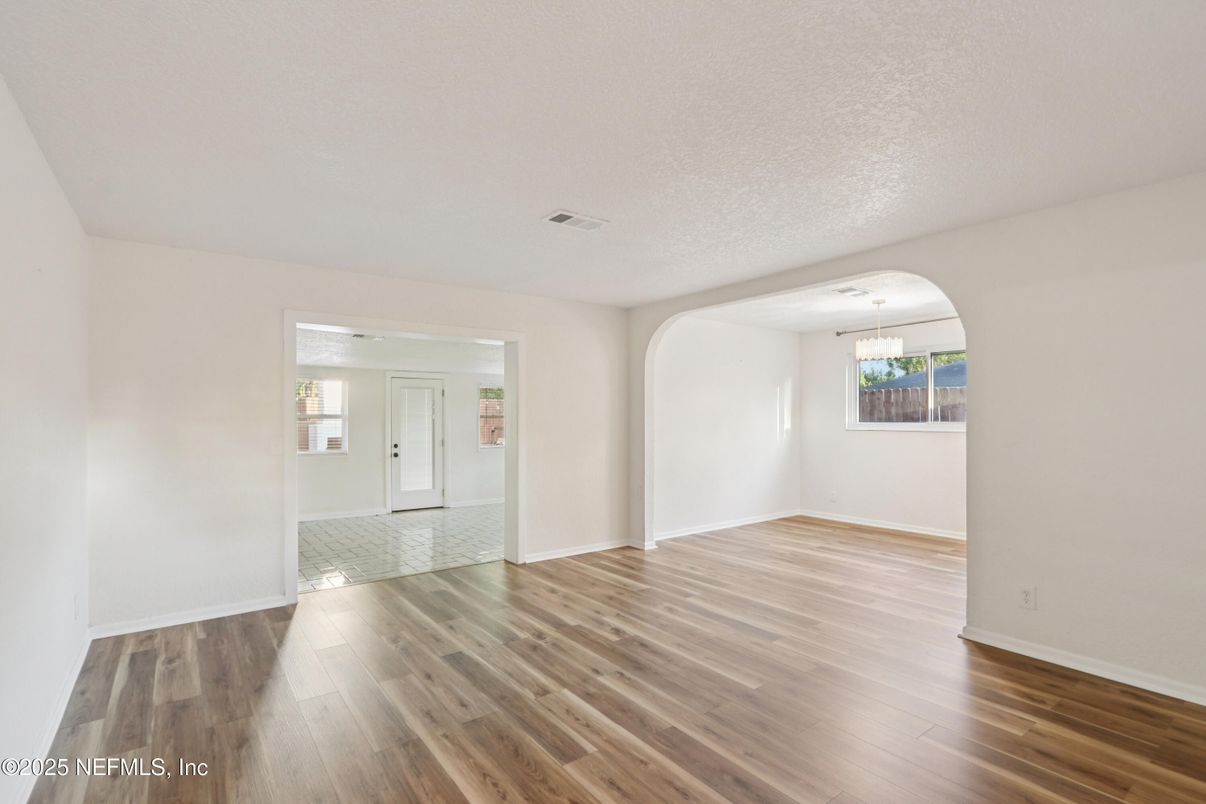 Empty room, Interior, Pendant Lights, Wood Texture Flooring