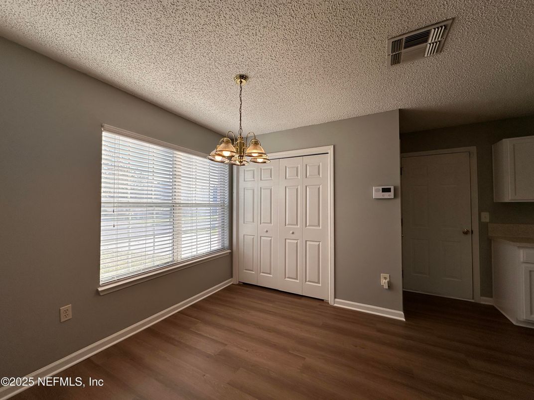 Empty room, Interior, Pendant Lights, Wood Texture Flooring