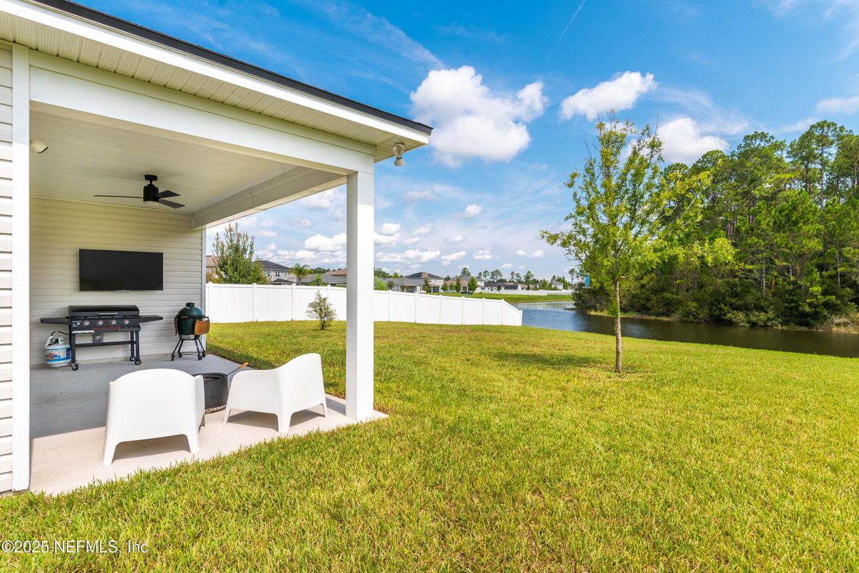 Backyard, Exterior, Water