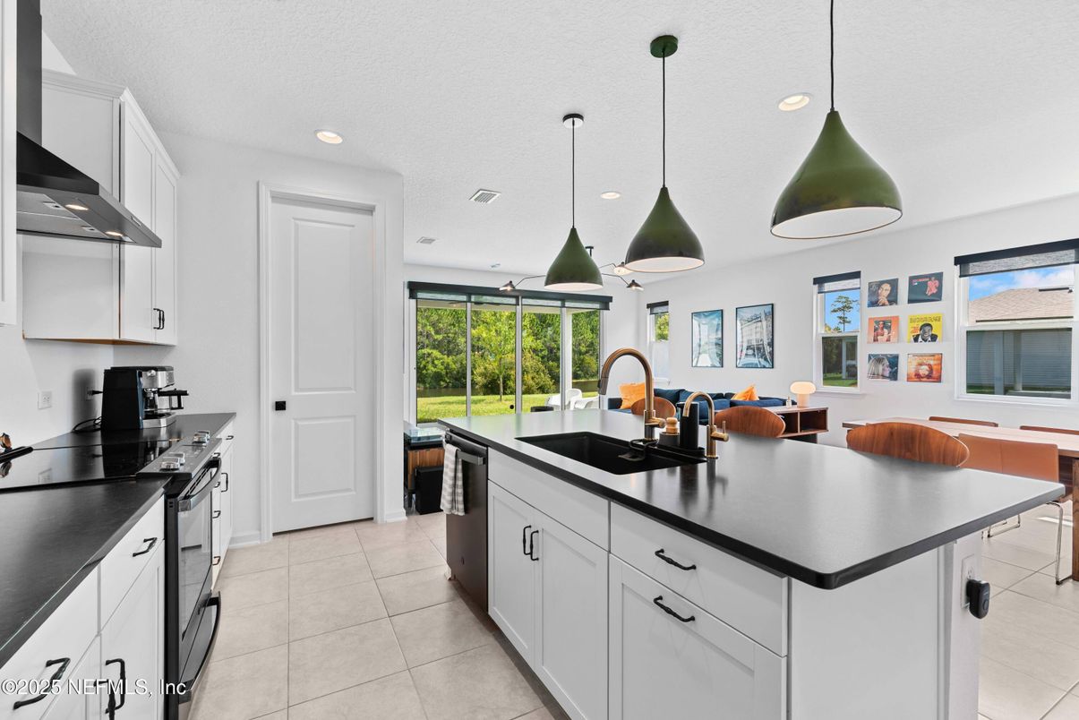 Interior, Kitchen, Pendant Lights, Recessed Lighting, Stainless Steel Appliances