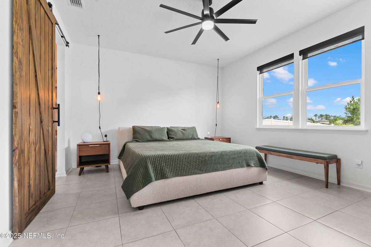 Bedroom, Interior, Pendant Lights
