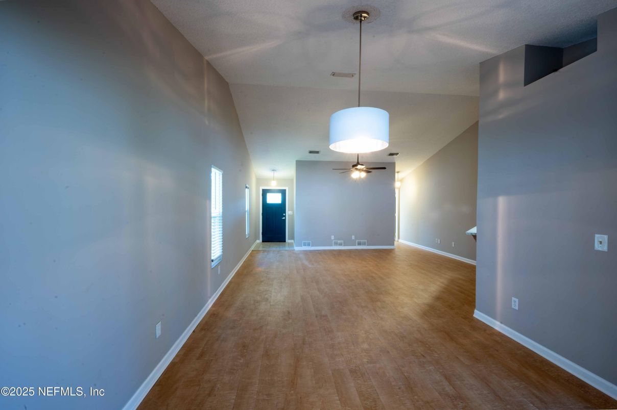 Empty room, Interior, Pendant Lights, Wood Texture Flooring