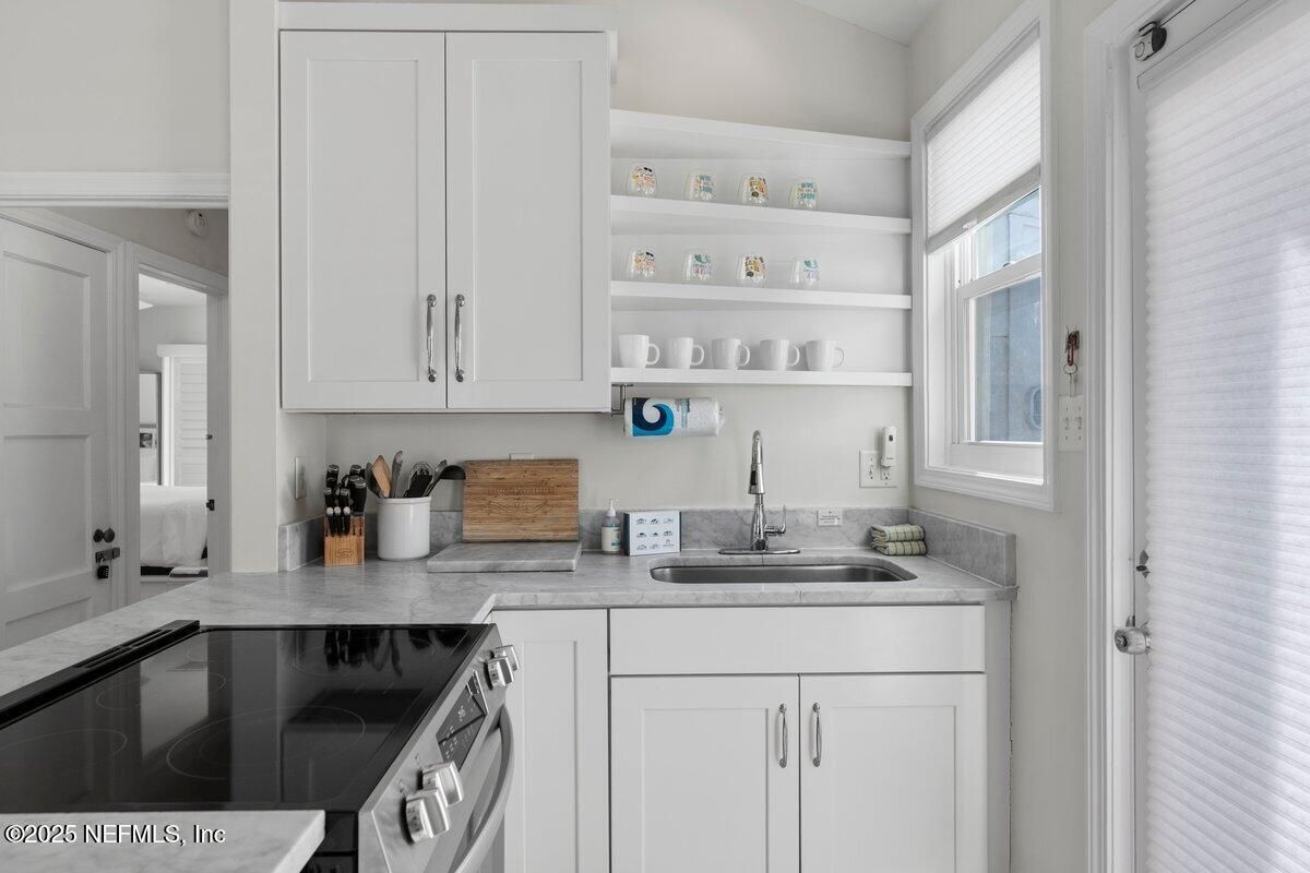 Interior, Kitchen, Washer