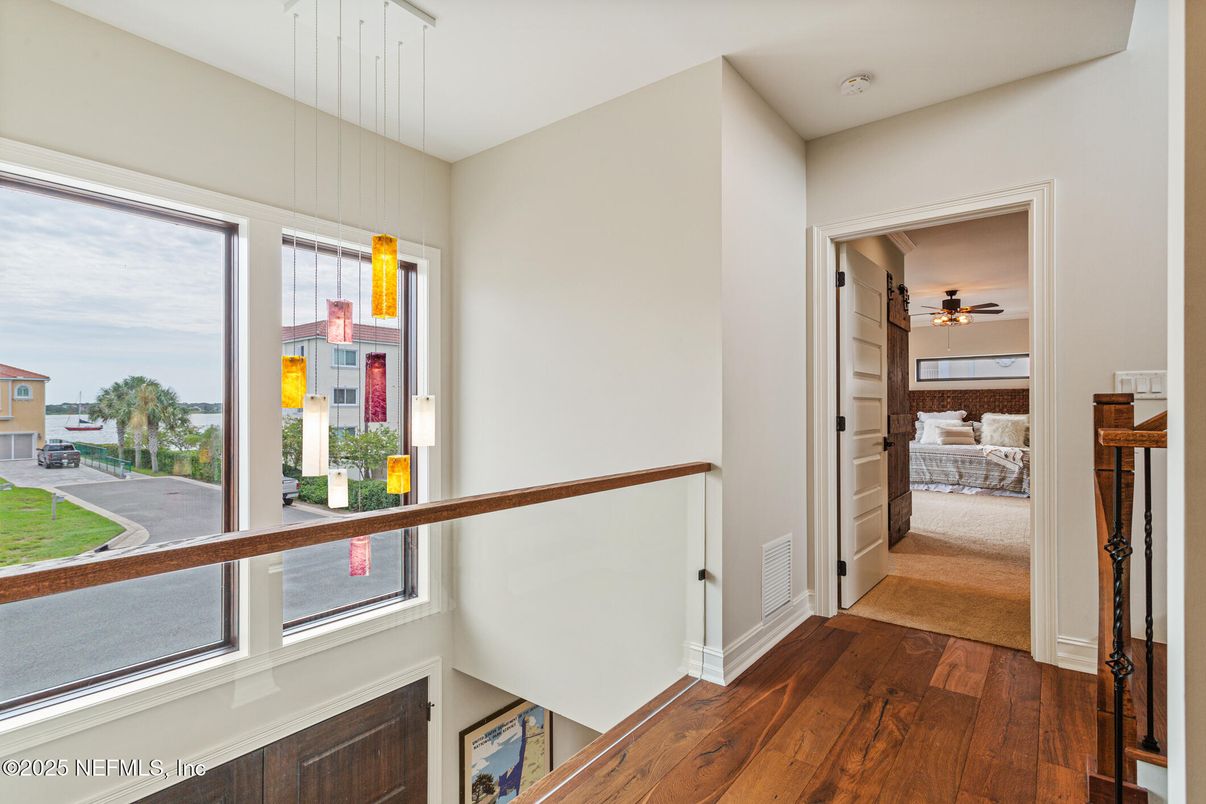 Bedroom, Interior, Pendant Lights, Wood Texture Flooring