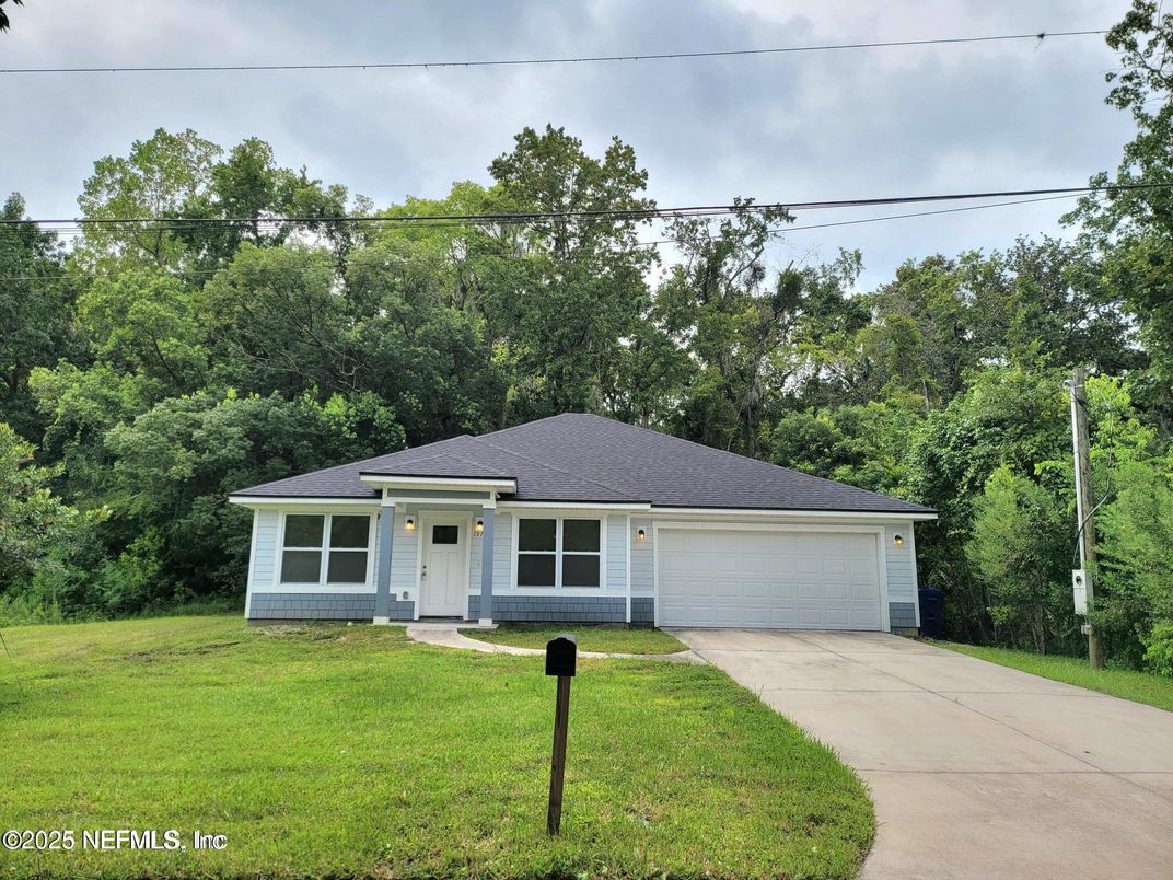 Attached, Backyard, Exterior, Facade, Ranch