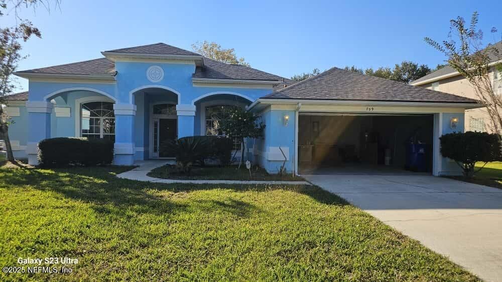 Attached, Backyard, Exterior, Facade, Mediterranean