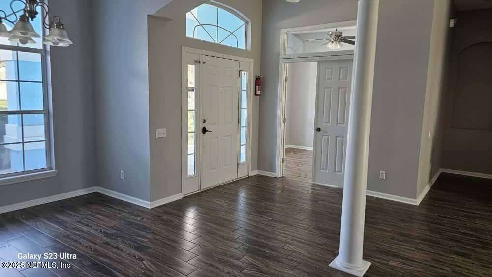 Chandelier, Interior, Wood Texture Flooring