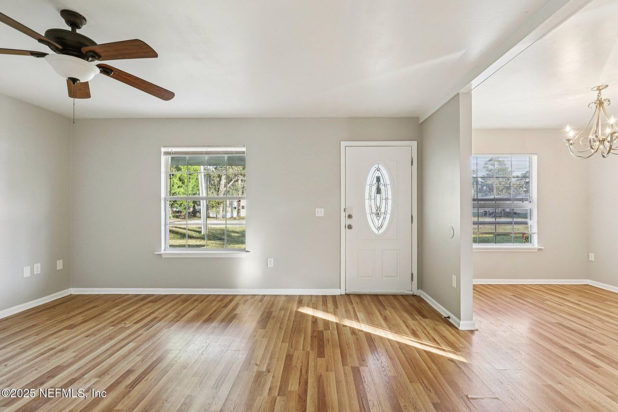 Chandelier, Empty room, Interior, Wood Texture Flooring